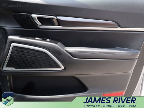 Used 2023 Kia Telluride S AWD/4WD image 7
