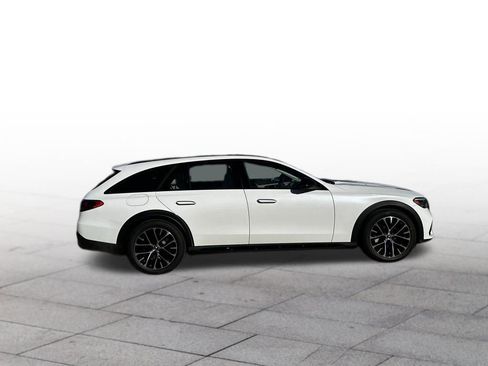 Used 2025 Mercedes-Benz E 450 4MATIC All-Terrain Wagon image 36