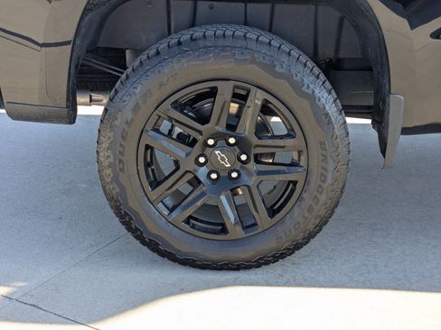 Certified 2025 Chevrolet Silverado 1500 LT Trail Boss w/ Convenience Package II image 12