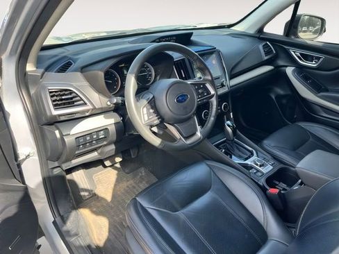 Used 2022 Subaru Forester Limited image 11