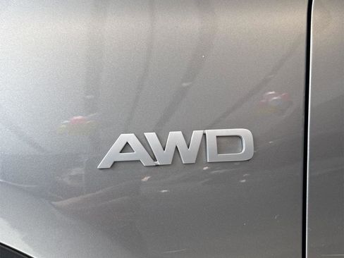 Used 2023 Kia Seltos S image 12