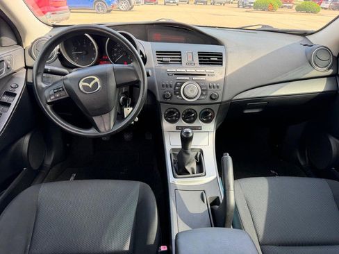 Used 2011 MAZDA MAZDA3 i Sport FWD image 8