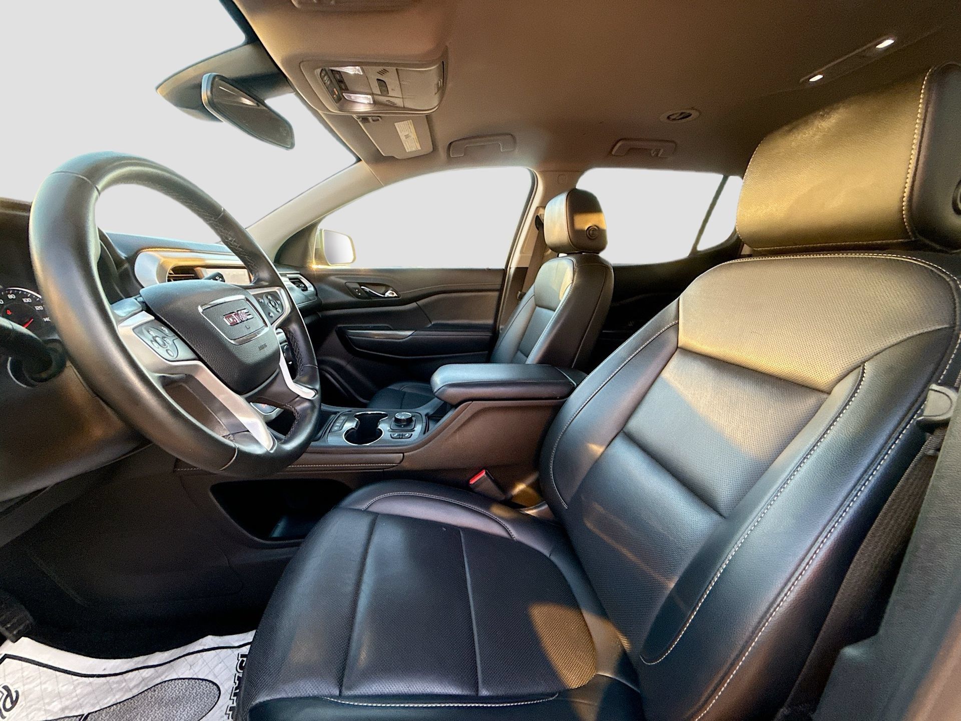 Used 2023 GMC Acadia SLT AWD/4WD image 21