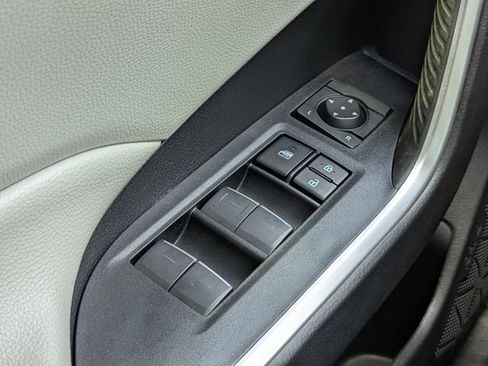 Used 2022 Toyota RAV4 XLE Premium FWD image 26