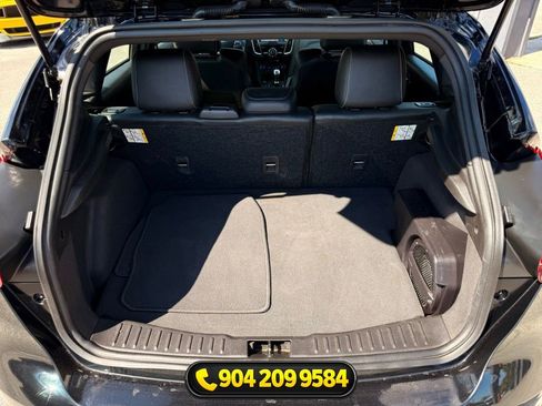 Used 2018 Ford Focus ST w/ Equipment Group 401A FWD image 29