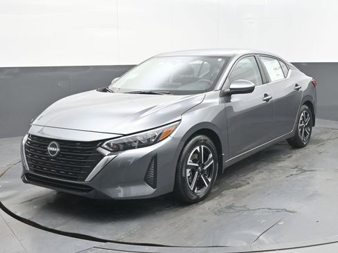 New 2025 Nissan Sentra SV w/ All-Weather Package image 3