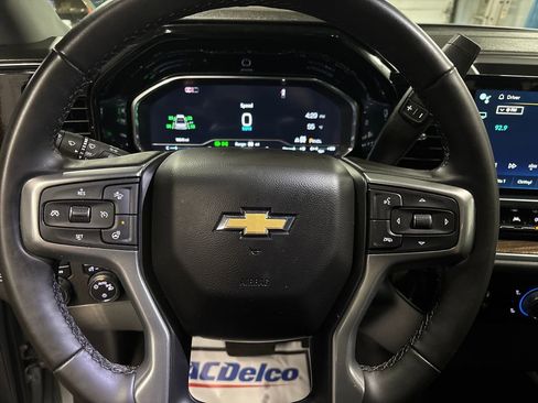 Used 2024 Chevrolet Silverado 1500 LT image 26
