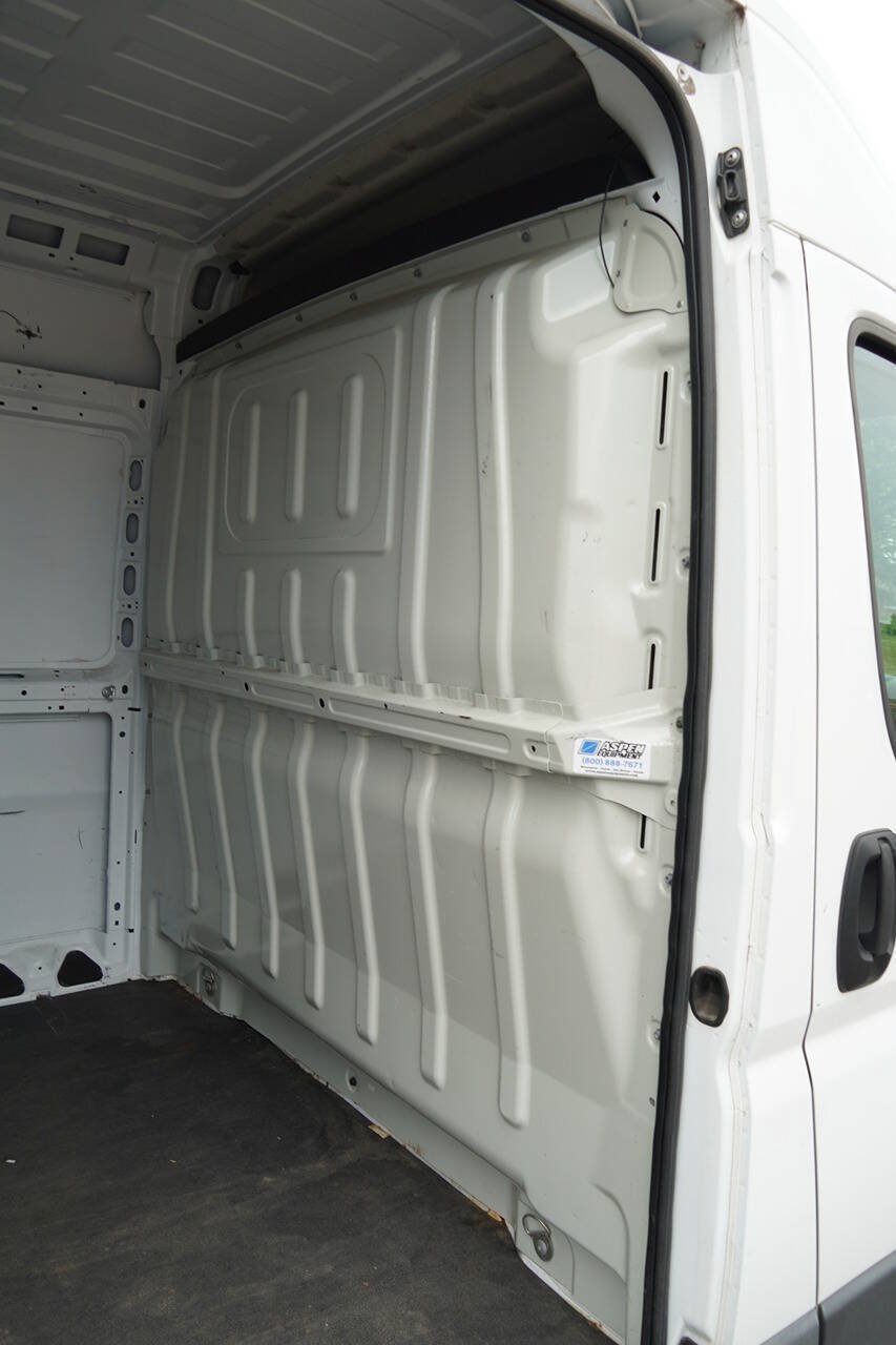 Used 2018 RAM ProMaster 2500 FWD image 27