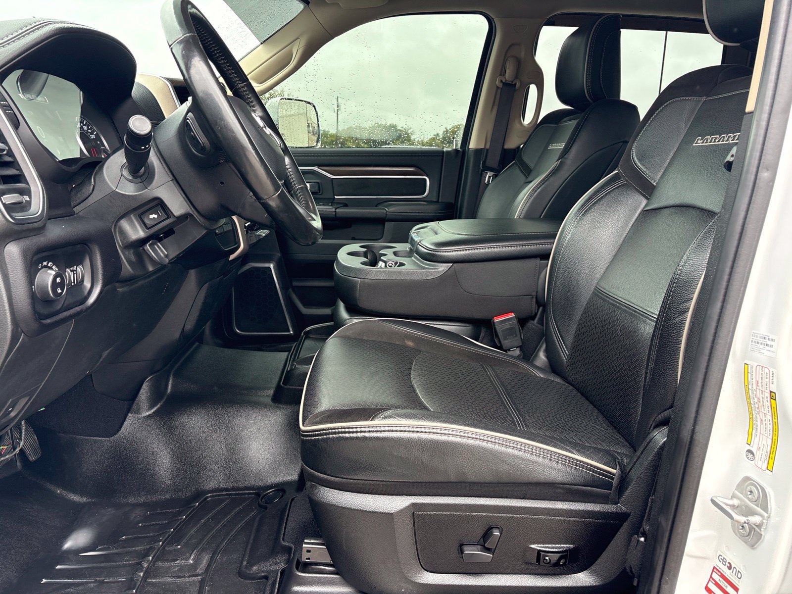 Used 2022 RAM 2500 Laramie AWD/4WD image 15