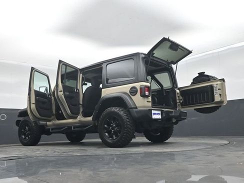 Used 2022 Jeep Wrangler Unlimited Sport AWD/4WD image 78