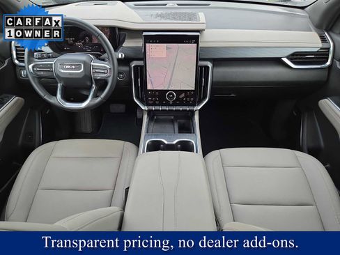 Used 2026 GMC Acadia Elevation w/ Elevation Premium Package FWD image 17