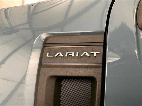 Used 2022 Ford Maverick Lariat FWD image 13