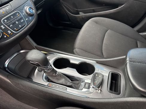 Certified 2024 Chevrolet Malibu LT image 24