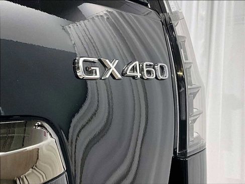Used 2023 Lexus GX 460 w/ Black Line Special Edition image 34