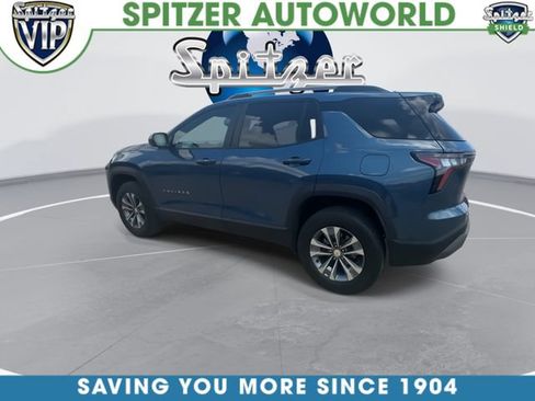 Used 2025 Chevrolet Equinox LT w/ Convenience Package II FWD image 7