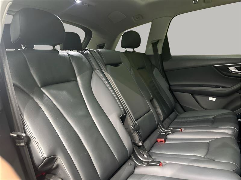 Used 2023 Audi Q7 3.0T Premium Plus AWD/4WD image 16