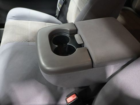 Used 2004 Ford F150 XLT image 22