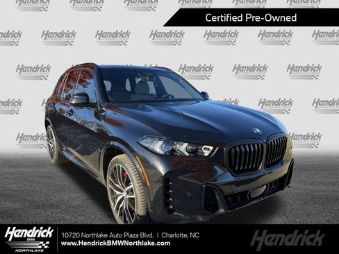 Used 2026 BMW X5 xDrive40i w/ M Sport Package AWD/4WD image 1