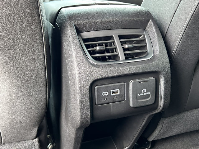Used 2024 Chevrolet Blazer LT w/ Sound & Technology Package AWD/4WD image 36