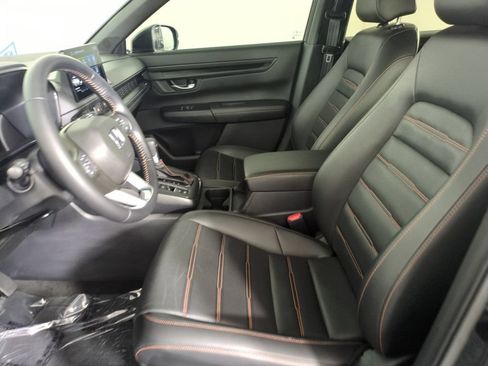 Used 2025 Honda CR-V Sport-L image 9