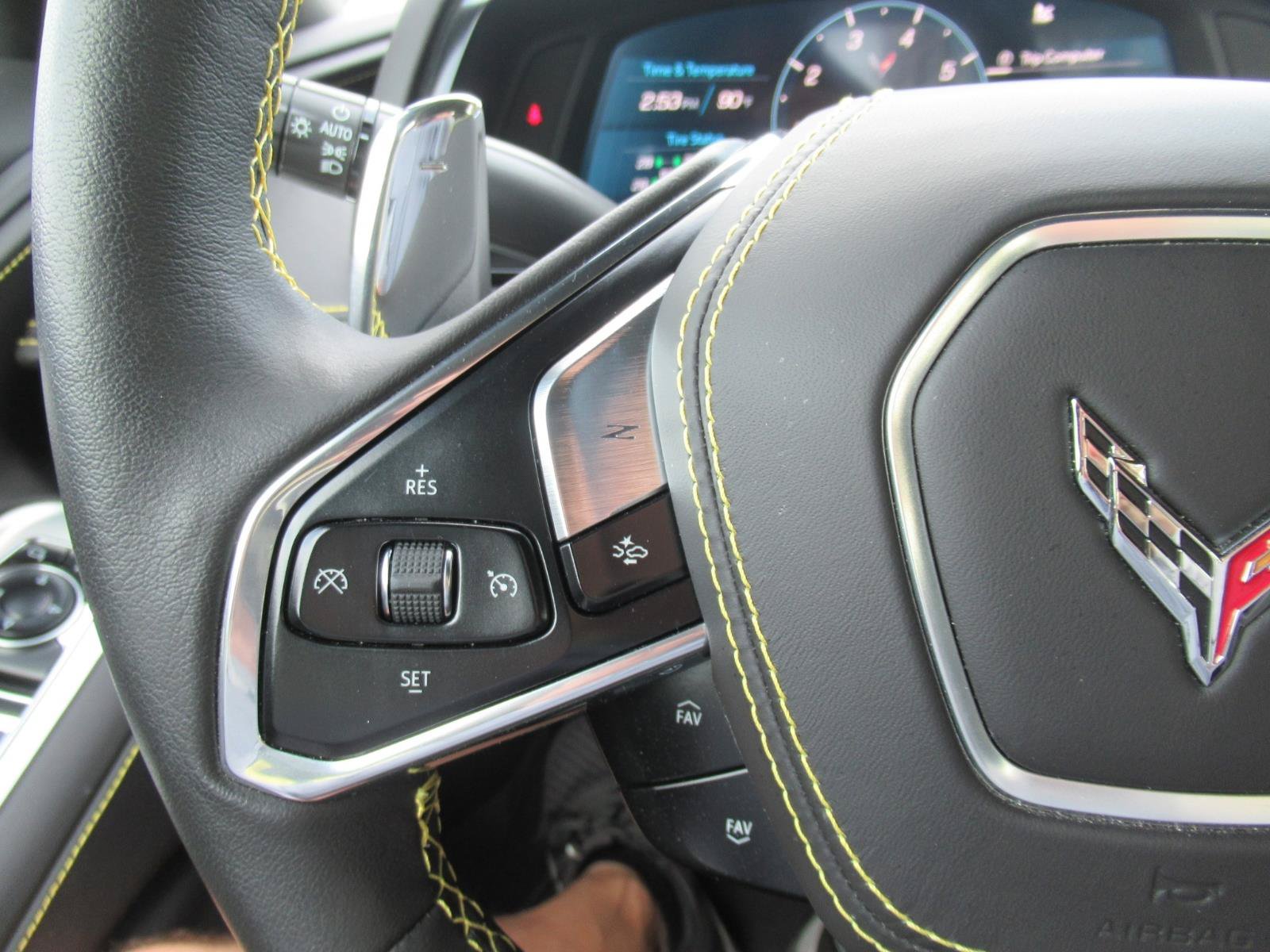 Used 2024 Chevrolet Corvette Stingray Premium Conv w/ Battery Protection Package RWD image 25