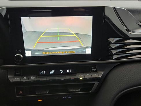 Certified 2025 Toyota Camry LE FWD image 31