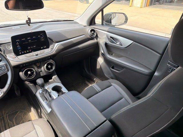 Used 2023 Chevrolet Blazer LT w/ Convenience Package AWD/4WD image 23