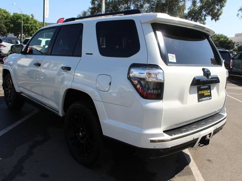 Certified 2021 Toyota 4Runner Nightshade AWD/4WD image 15