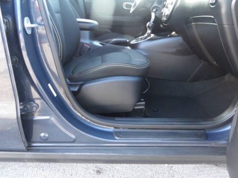 Used 2015 Kia Soul + FWD image 18