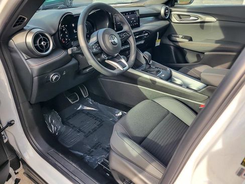 New 2025 Alfa Romeo Tonale w/ Active Assist Package image 9