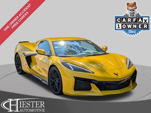 Used 2025 Chevrolet Corvette Z06 w/ Stealth Interior Trim Package RWD image 1