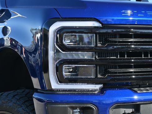 Used 2026 Ford F250 Platinum AWD/4WD image 6