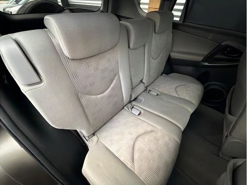 Used 2011 Toyota RAV4 AWD w/ Base L4 Extra Value Pkg image 20