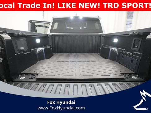 Used 2024 Toyota Tacoma TRD Sport w/ TRD Sport Upgrade Package image 10