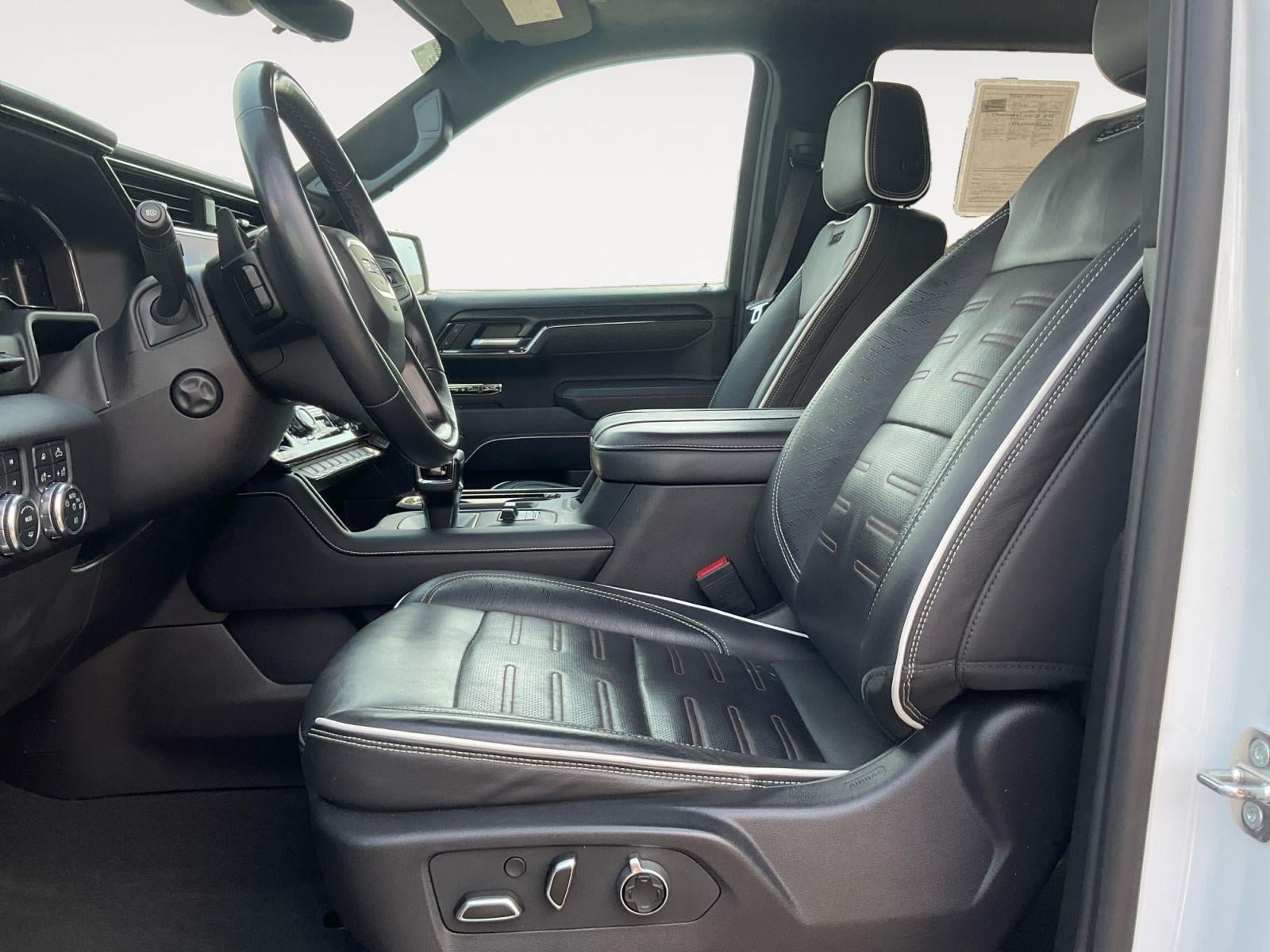 Used 2024 GMC Sierra 1500 AT4X AWD/4WD image 9