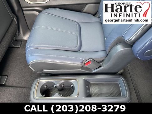 New 2026 INFINITI QX80 4WD w/ Sport Exterior Package image 19