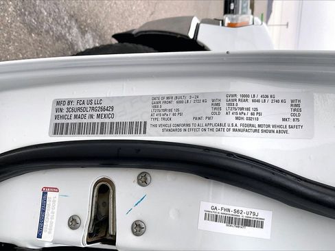 Used 2024 RAM 2500 Big Horn image 32