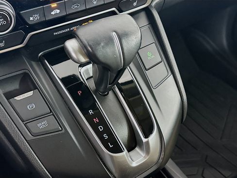Used 2018 Honda CR-V Touring image 25