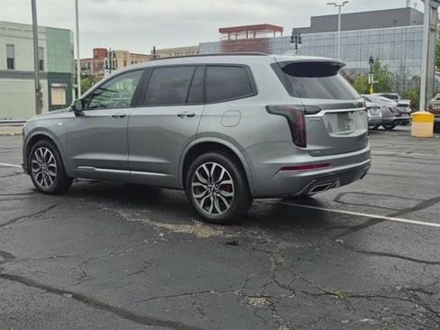 Used 2024 Cadillac XT6 Sport image 15