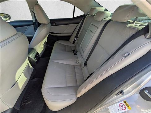 Used 2016 Lexus IS 200t image 18