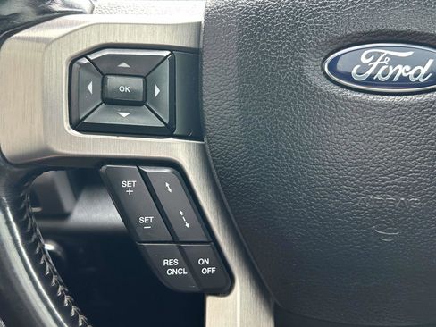 Used 2017 Ford F250 Platinum w/ Platinum Ultimate Package image 20