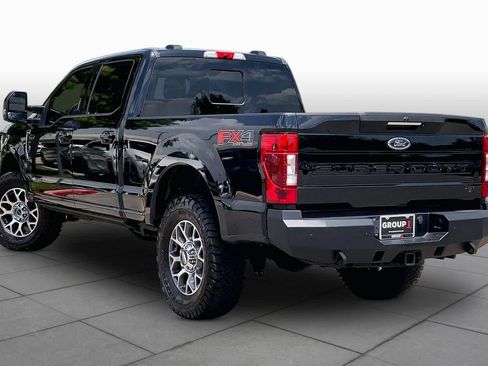 Used 2022 Ford F250 Lariat w/ Lariat Ultimate Package AWD/4WD image 12