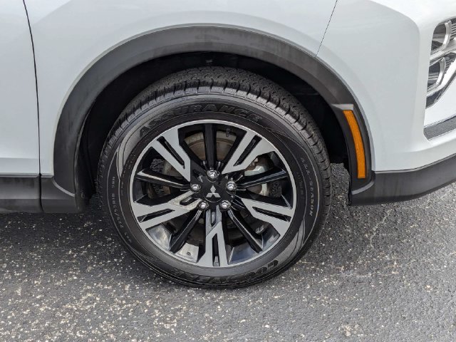 Used 2025 Mitsubishi Eclipse Cross SE AWD/4WD image 10
