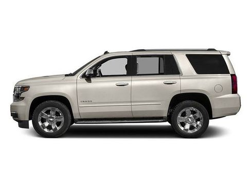 Used 2017 Chevrolet Tahoe Premier AWD/4WD image 4