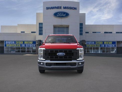 New 2026 Ford F350 XL w/ XL Chrome Package RWD image 6