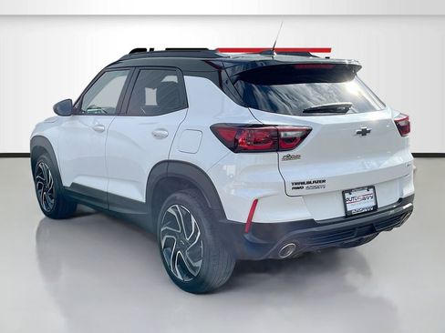 Used 2025 Chevrolet TrailBlazer RS image 5
