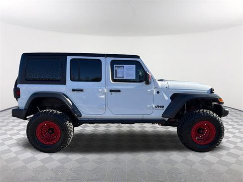 Used 2025 Jeep Wrangler Sport image 4