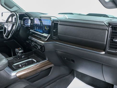 Used 2023 Chevrolet Silverado 1500 LT Trail Boss w/ Protection Package image 28