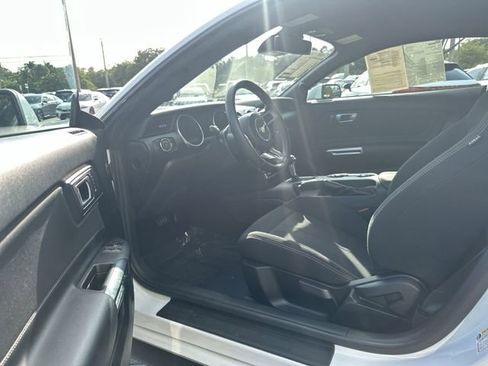 Used 2023 Ford Mustang Coupe RWD image 22