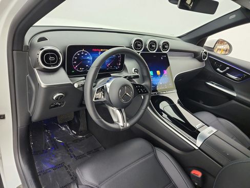 Certified 2026 Mercedes-Benz GLC 300 image 9